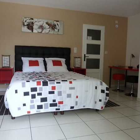 En Rouge Et Noir Bed & Breakfast Monbazillac Dış mekan fotoğraf